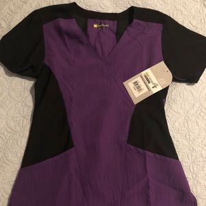 Brand new Winks scrub top.